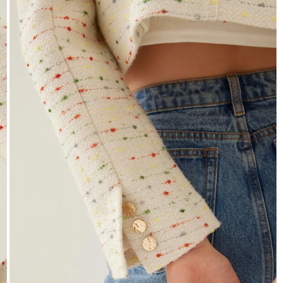 LUXURIOUS Cream Tweed Crop Jacket With Colorful Details And Gold Buttons NWT - Picture 4 of 7